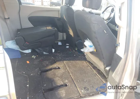 2017 Chrysler Pacifica Touring z USA, uszkodzony, nr VIN 2C4RC1DGXHR729815